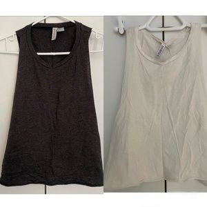 💥2 FOR 1💥 H&M Divided Tank Top Wide Cut Arm Hole in GRAY & WHITE Size M